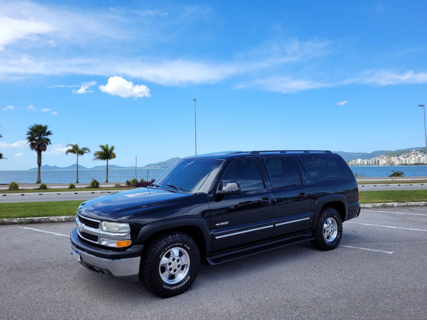 Chevrolet Suburban LT