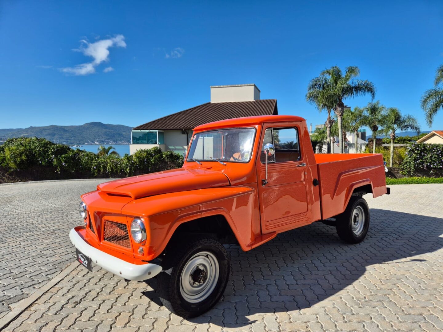 Ford F75